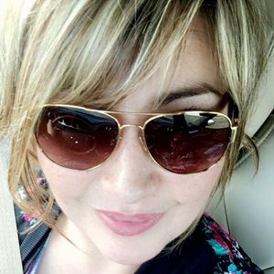 Meet your Posher, Huldah